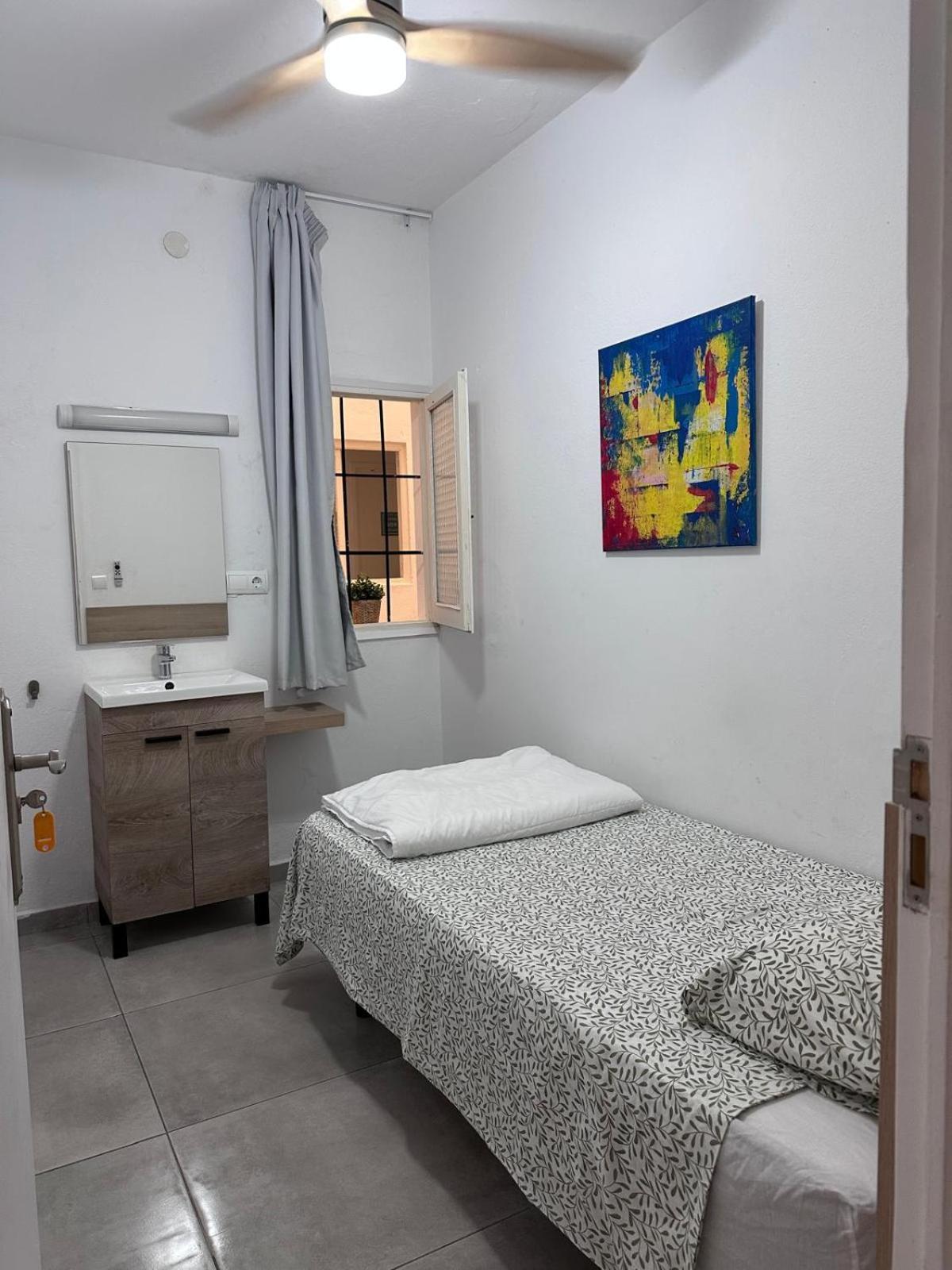 Cisne By Nest Hostel San Antonio  Exterior photo