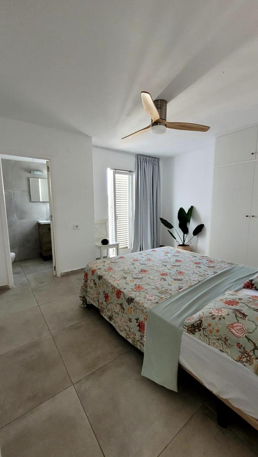 Cisne By Nest Hostel San Antonio  Exterior photo